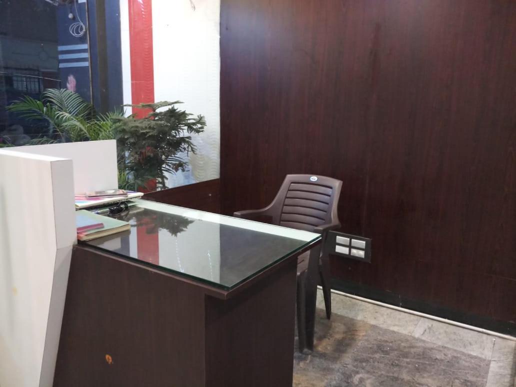 Sri Kousthubham Residency Hotell Tirupati Eksteriør bilde